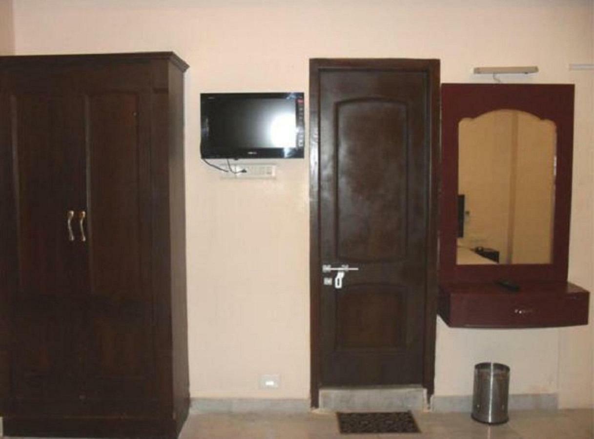 Hotel Vpn Residency فيلنغاني المظهر الخارجي الصورة