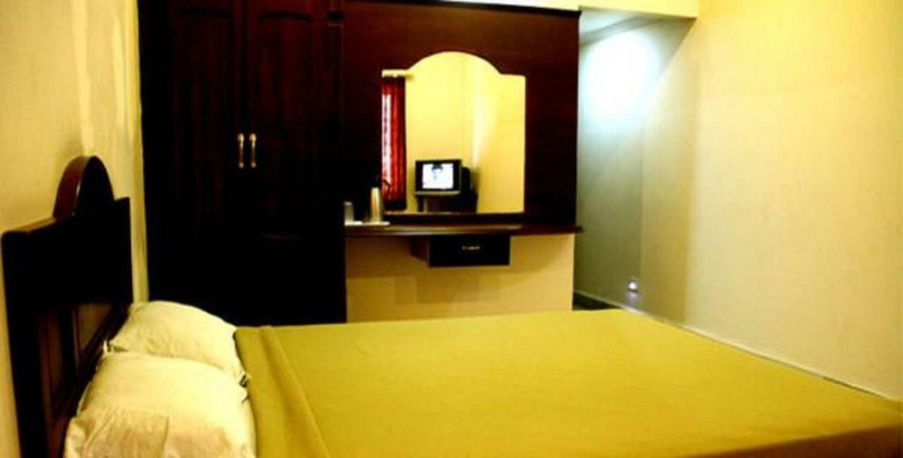 Hotel Vpn Residency فيلنغاني المظهر الخارجي الصورة